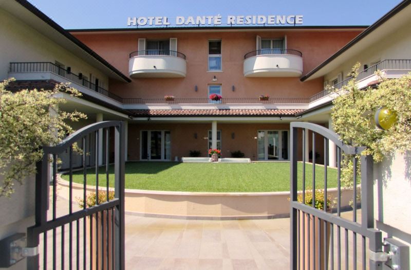 Hotel Dante Residence