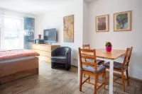 Apartment11 Thüringer Отели рядом с достопримечательностью «Кёльнская высшая школа музыки»