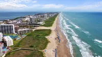 Peninsula Island Resort & Spa - Beachfront Property at South Padre Island Hotel di South Padre Island