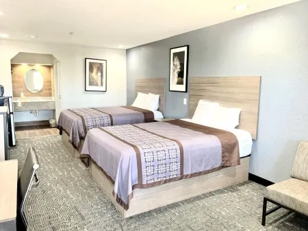 Sunrise Inn & Suites