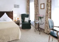 Das Jagdhaus Waldidyll Erzgebirge Hotels in Schneeberg