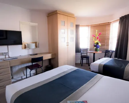 New Steine Hotel - B&B Hotels in Brighton