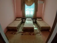 Meruert - Hostel Hoteles cerca de Park Imeni Batyrkhana Shukenova
