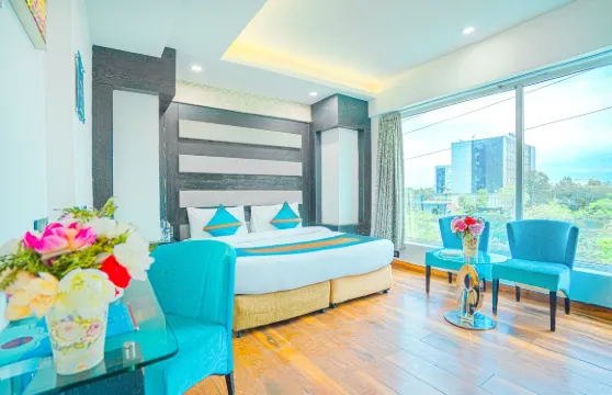 昌迪格藍綠酒店