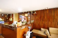 Narasiri Service Apartment Hotel a Distretto di Mueang Prachinburi
