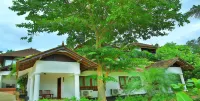 Estuary Sarovar Premiere Poovar Island Hotel di Kulathoor