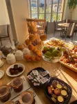 Kyriad Orange Centre - breakfast
