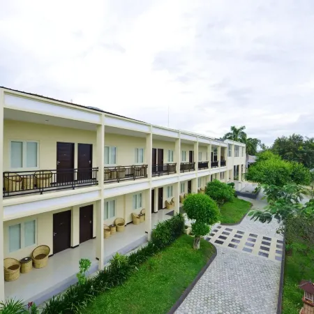 Amazing Beach Resort Palu