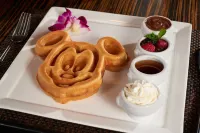 Hilton Anaheim - breakfast