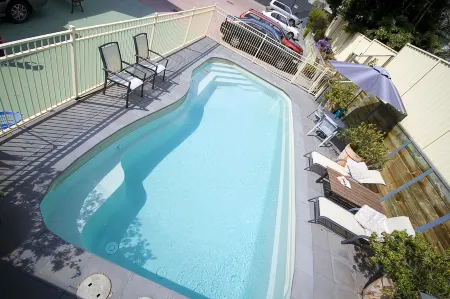 Anchorage Motel & Villas Lorne Отели в г. Порт-Дуглас