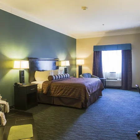 Red River Inn and Suites