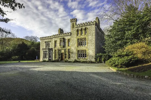 Ffarm Country House Hotels in Saint Asaph