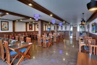 Ekant Retreat Resort - parking