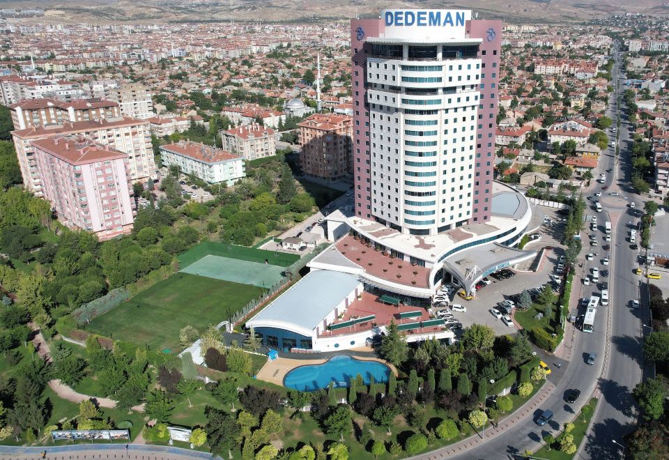 hotel overview picture