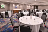 Holiday Inn Express & Suites Bryant - Benton Area Hotels in Benton