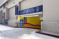 Hilton Los Angeles Airport - parking