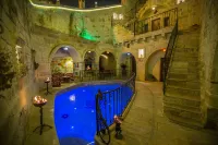 Royal Cave Hotel - مسبح