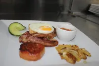 Shearwater's Explorers Village - breakfast