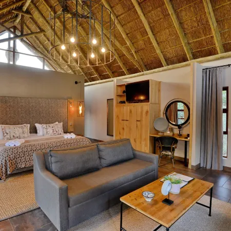 Black Rhino Game Lodge