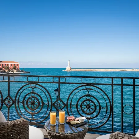 Vranas Residenza Signature Suites