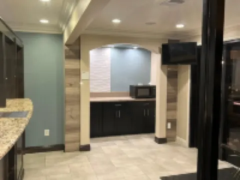 Walnut Inn & Suites West Covina Hotels in West Covina