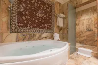Royal Mirage Deluxe - Lãng mạn