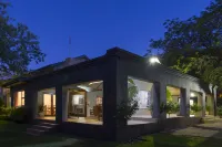 灣水小屋