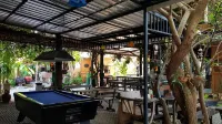 Rayonghouse Resort