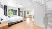 Gapyeong Dangdangi Pet Pension Green Hotels near Yongchu Valley