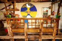 The Rabbit Tree Hostel - bar