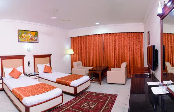 拉姆亞斯酒店