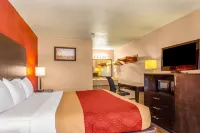 Econo Lodge Meridian South فنادق في ميريديان
