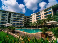 Sakura Residence & Hotel - parking