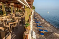 Castella Beach Hotel di Larisos