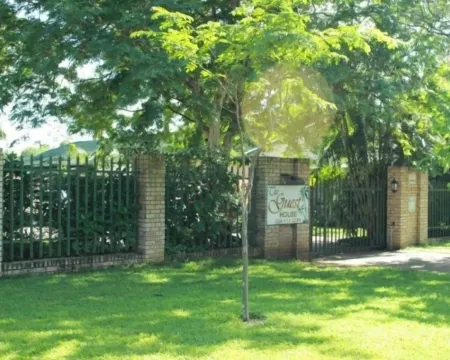 The Guest House Pongola Hotels in Zululand DC