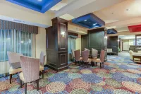 Holiday Inn Express & Suites Huntsville Hotels in Huntsville
