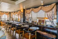 Pontchartrain Hotel St. Charles Avenue