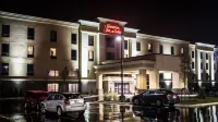 Hampton Inn & Suites Lansing West