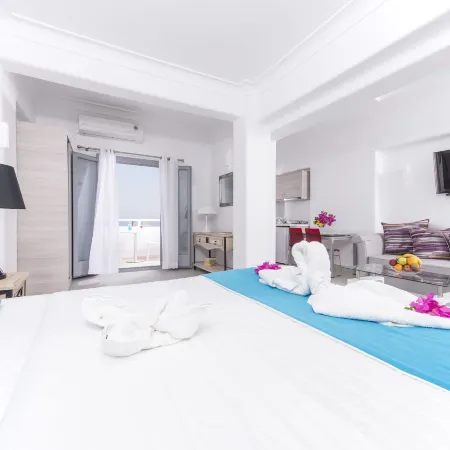 Blue Waves Suites & Apartments
