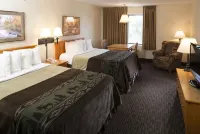 Kelly Inn and Suites Mitchell