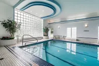 Quality Inn & Suites Garden of the Gulf - Pools