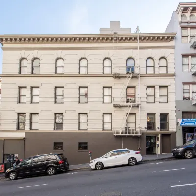 Comfortable Value Lodgings @ Union Sq SF 8 Hotel dekat Stasiun BART - Montgomery St.
