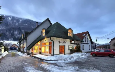 Wellness Penzión Rosnička Отели в г. Мартин