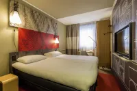 Ibis Beaune la Ferme Aux Vins Hotels near Basilique Notre-Dame de Beaune