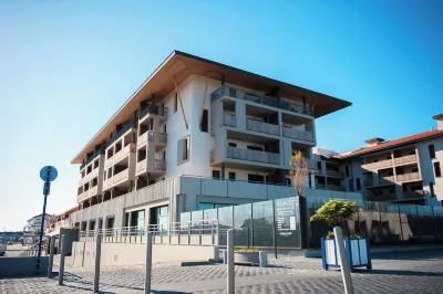 Résidence Néméa l'Estacade Hotels near E.Leclerc Capbreton