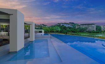 Pico Sands Hotel