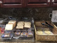 Budget Inn of Hayward - breakfast
