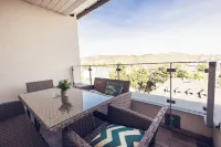 Design apartment centrally located in Andernach with top view, WiFi, kitchen, parking space
