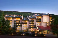 Evergreen Lodge at Vail - Mountain view