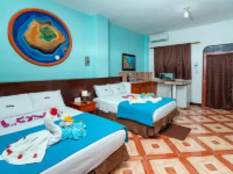 Hotel Coloma Galapagos Hotels near Astrea